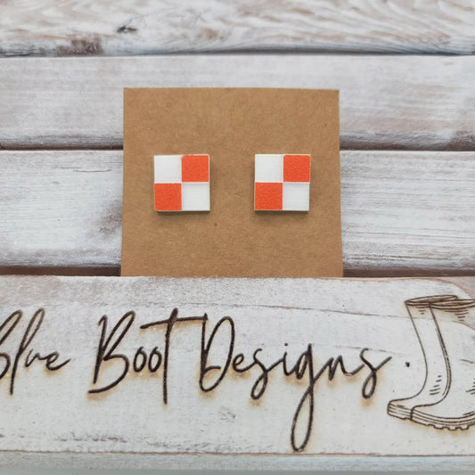 Tennessee Checker Studs